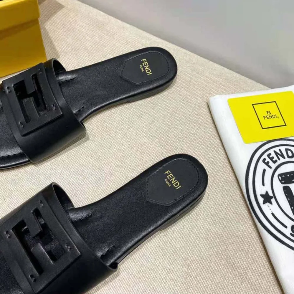 Fendi Signature Black Leather Slides in 0.4 inches Heel Height for Women
