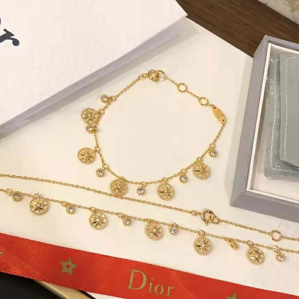 Dior Rose Des Vents Bracelet Yellow Gold Diamonds and Mother-of for Women in pearl Dior Rose Des Vents Bracelet Yellow Gold Diamonds and Mother-of for Women in pearl