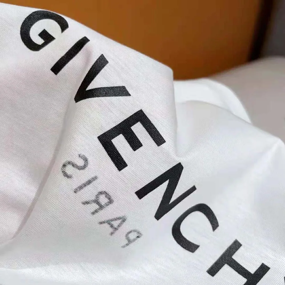 Givenchy Reverse Oversized T-Shirt for Women in White Givenchy Reverse Oversized T-Shirt for Women in White