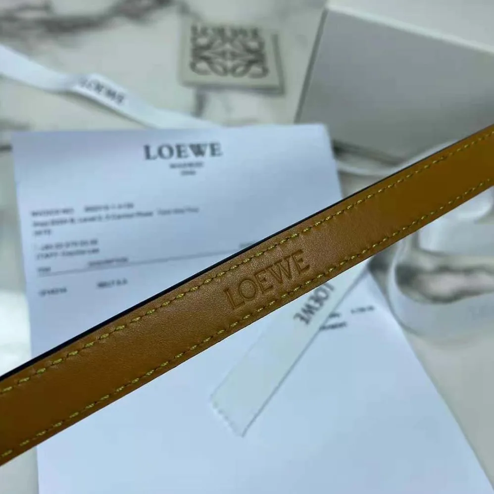 Loewe Belt in Smooth Calfskin for Women in Black