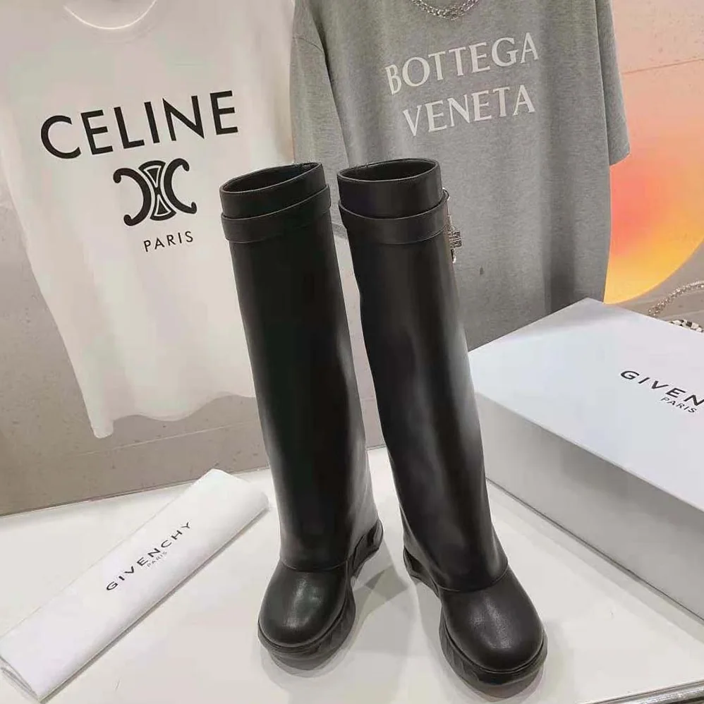 Givenchy Shark Lock Biker Boots in Grained Leather for Women in Black Givenchy Shark Lock Biker Boots in Grained Leather for Women in Black