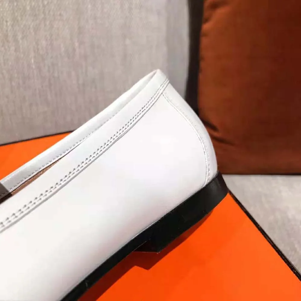 Hermes Colette Loafer in Calfskin Leather for Women in White Hermes Colette Loafer in Calfskin Leather for Women in White