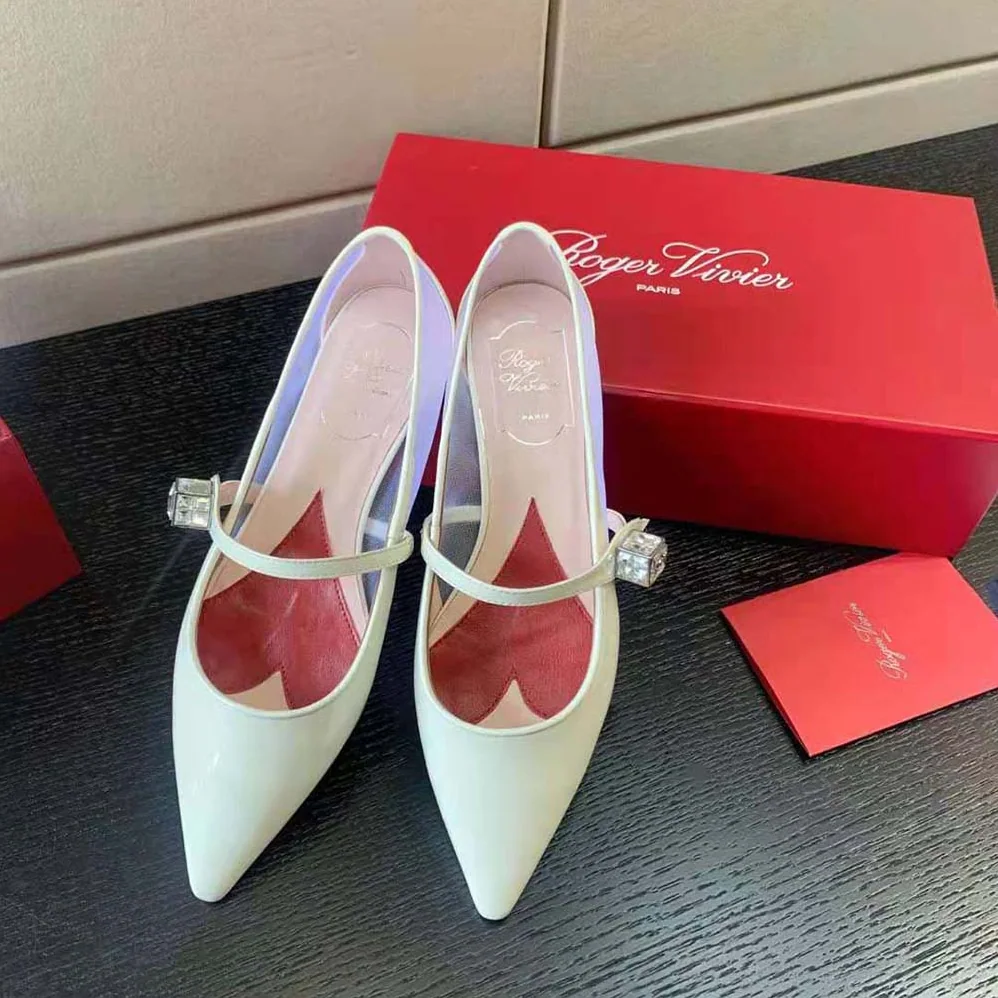 Roger Vivier Babies Ballerinas in Patent Leather for Women in White Roger Vivier Babies Ballerinas in Patent Leather for Women in White