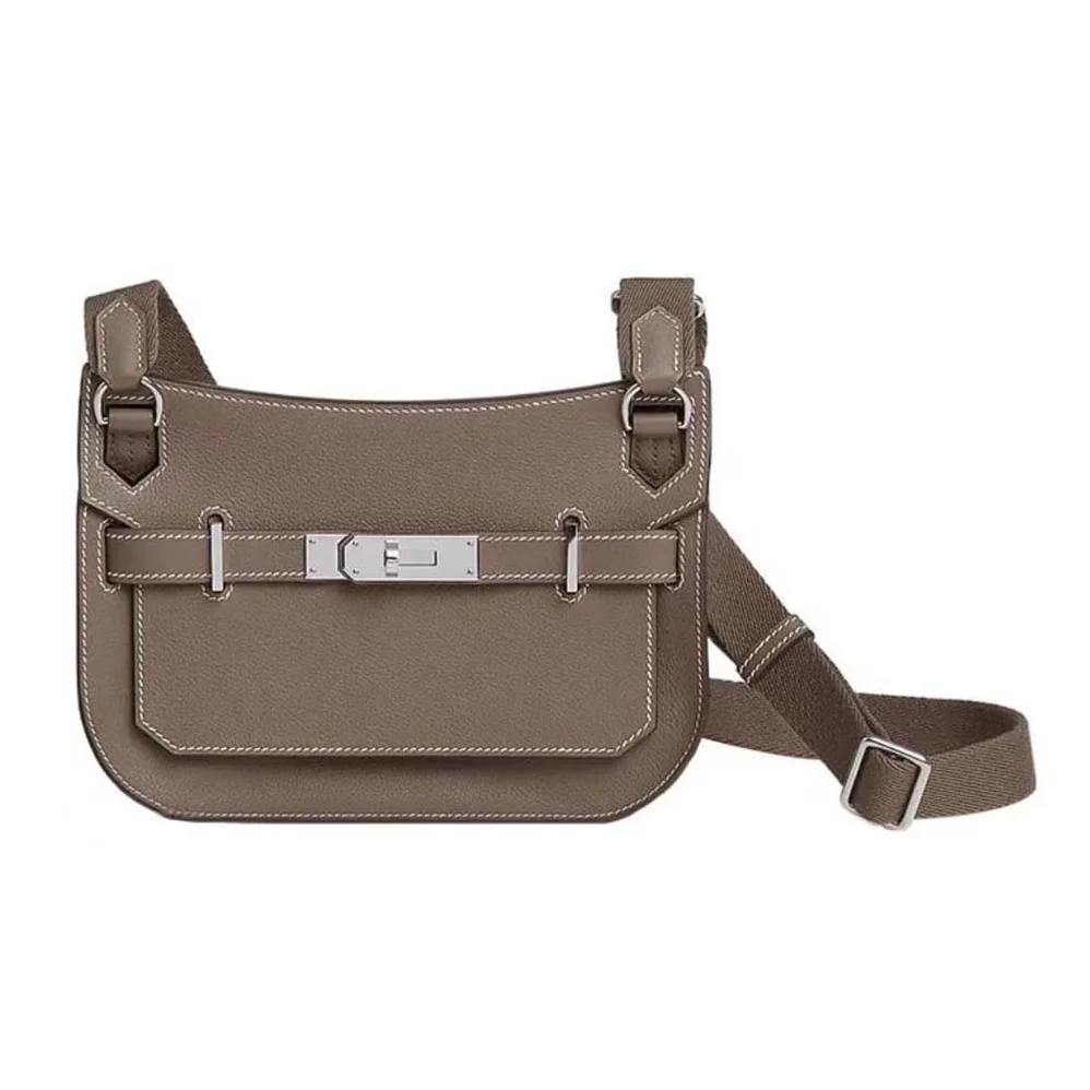 Hermes Jyspiere in Evercolor Leather for Women in Gray Hermes Jyspiere in Evercolor Leather for Women in Gray