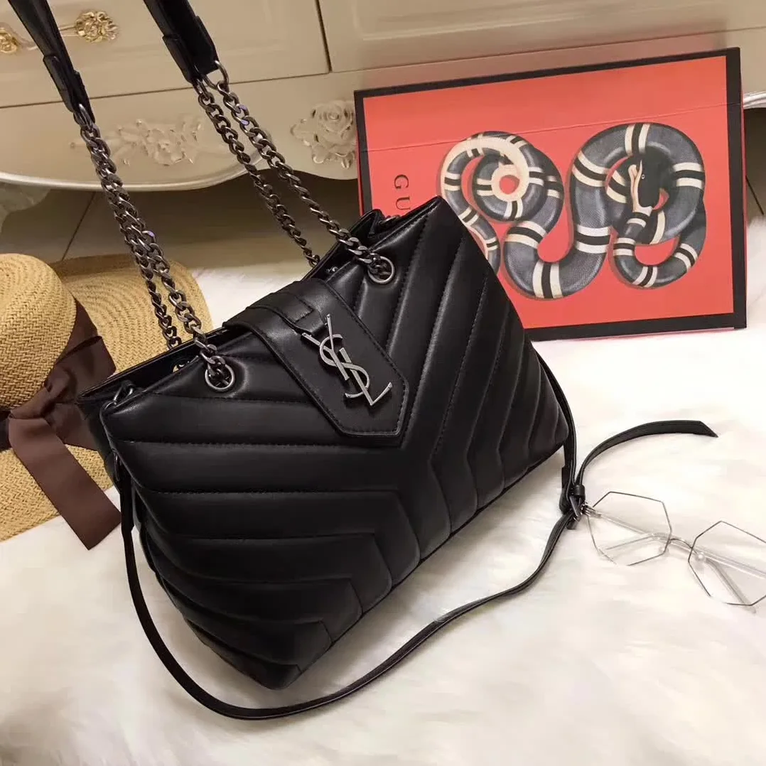 Saint Laurent YSL Small Loulou Shopping Bag Y Quilted in Black Saint Laurent YSL Small Loulou Shopping Bag Y Quilted in Black
