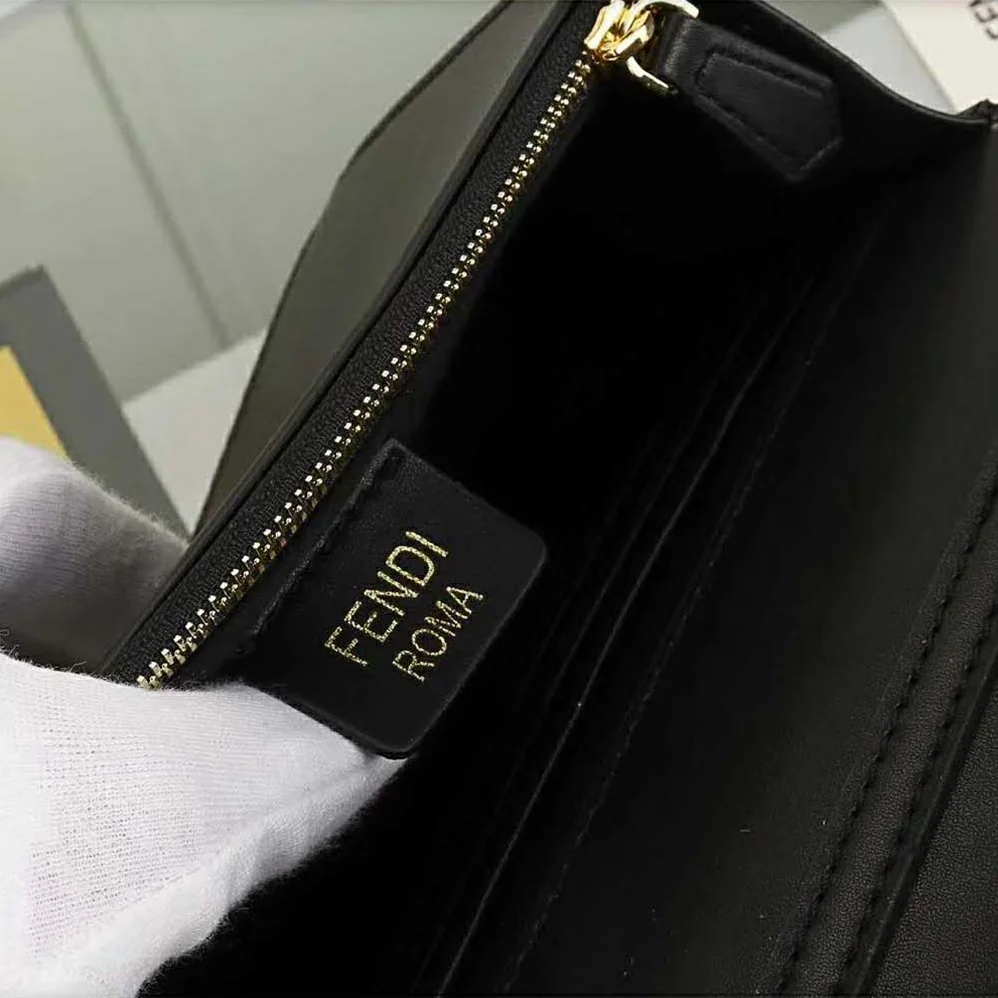 Fendi Wallet on Chain Black Leather Mini for Women in Bag