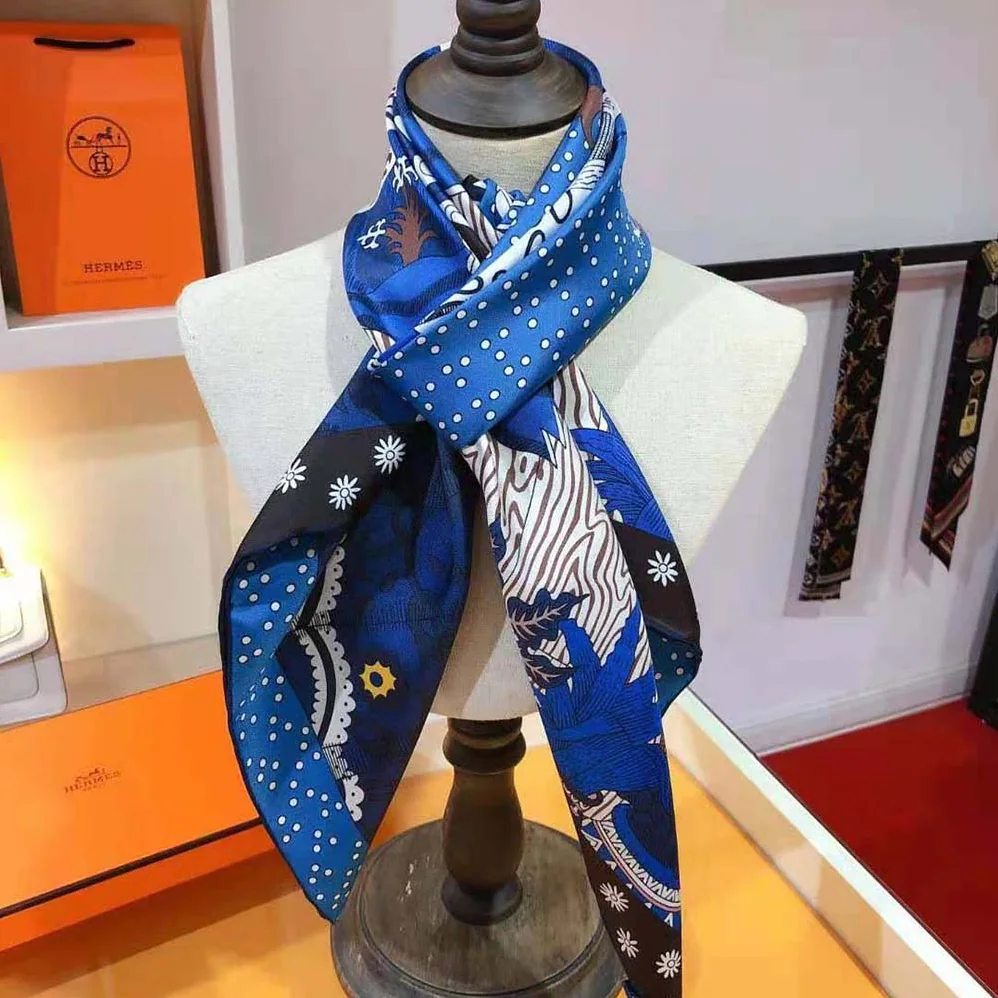 Hermes Le Premier Chant Scarf 90 in Silk Twill with Hand-Rolled Edges for Women in Blue Hermes Le Premier Chant Scarf 90 in Silk Twill with Hand-Rolled Edges for Women in Blue