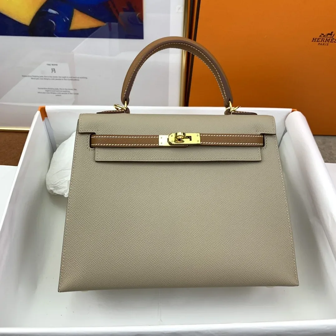 Hermes Kelly 25 Sellier Epsom Greige in Brown Bag