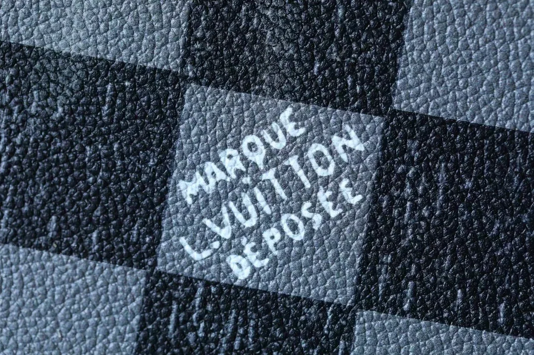 Louis Vuitton Trio Messenger Damier Graphite Louis Vuitton Trio Messenger Damier Graphite