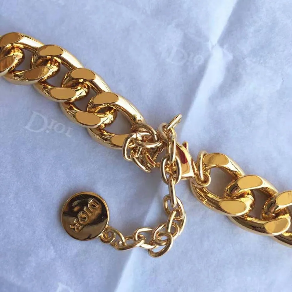 Dior 30 Montaigne Choker Antique Gold for Women in Finish Metal