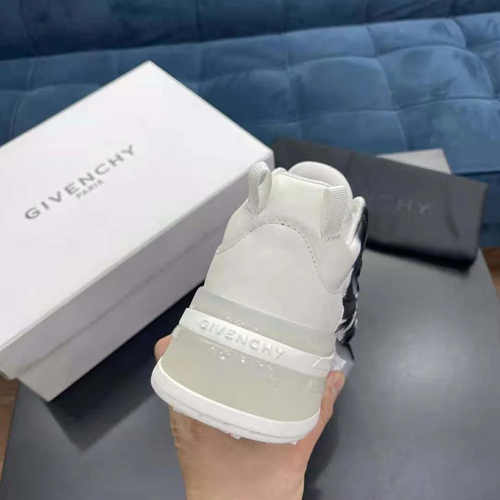 Givenchy Giv 1 Sneakers in Leather with Tag Effect Print for Men in White