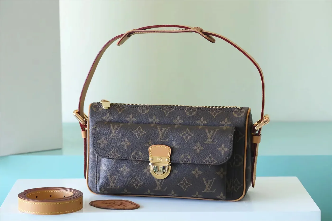 Louis Vuitton Ravello GM Monogram Shoulder Bag Brown / Louis Vuitton Ravello GM Monogram Shoulder Bag Brown /
