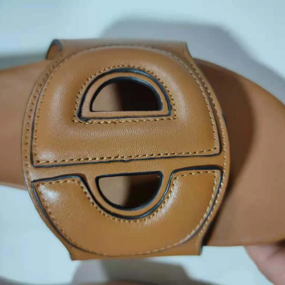 Dior D for Women in club Slide Camel Calfskin Dior D for Women in club Slide Camel Calfskin