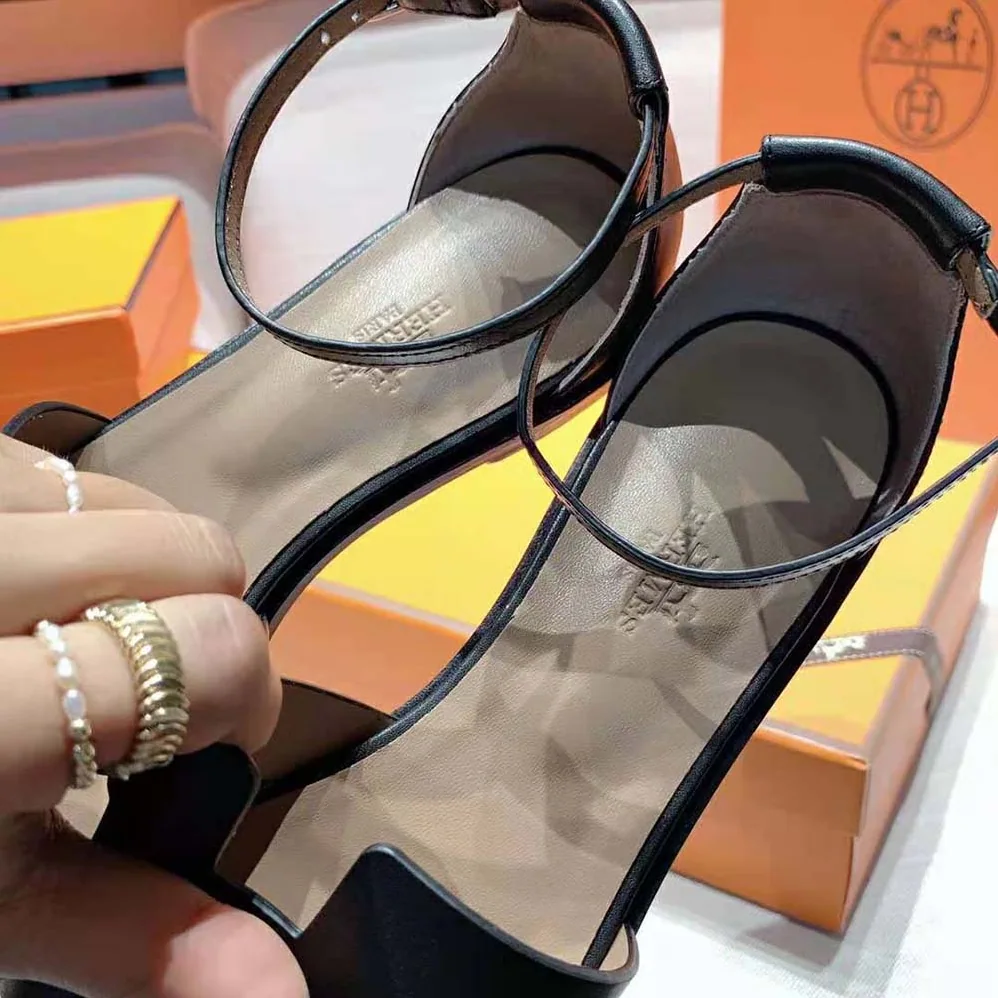 Hermes Santorini Sandal in Calfskin Leather for Women in Black
