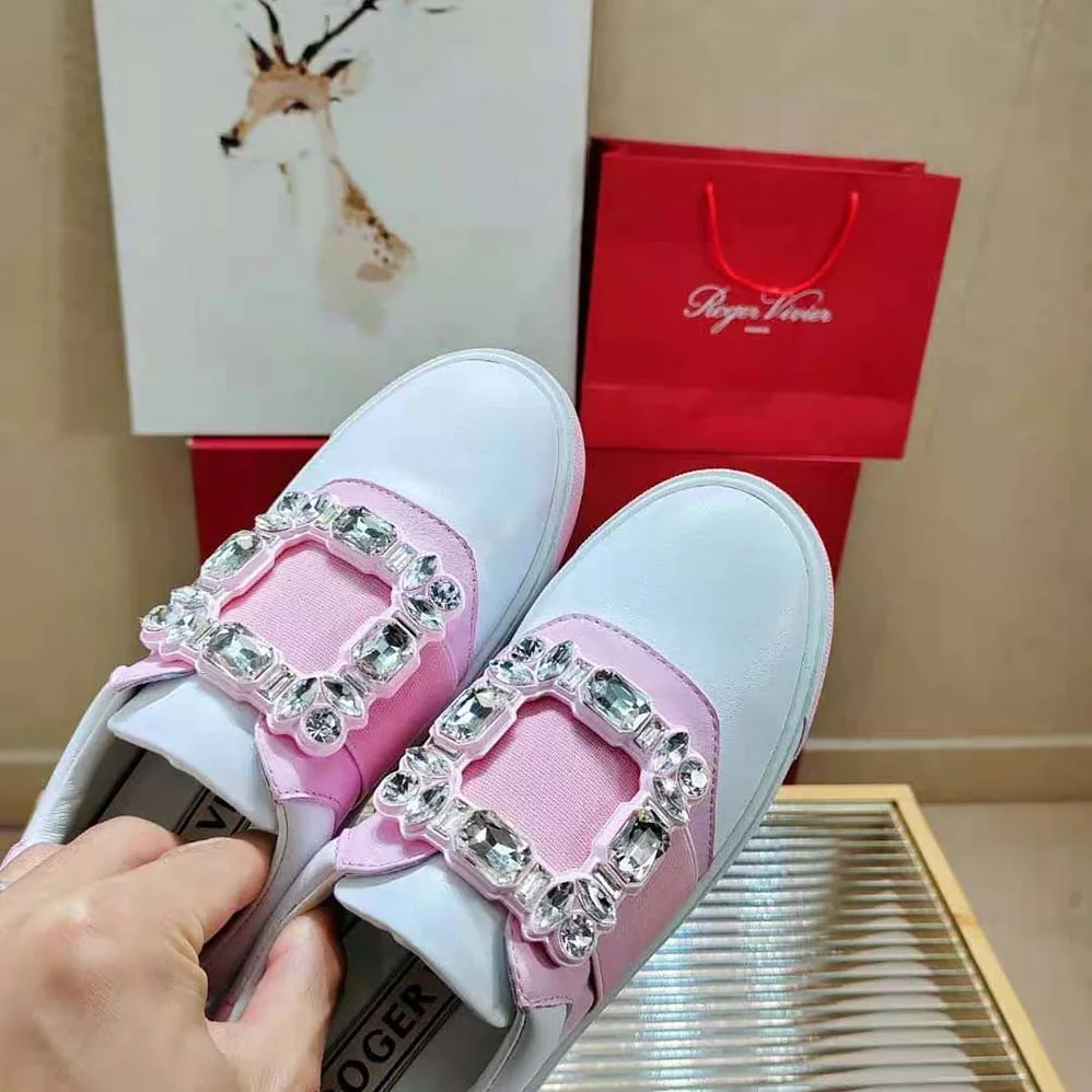 Roger Vivier Very Vivier Strass Buckle Sneakers in Leather for Women in Pink Roger Vivier Very Vivier Strass Buckle Sneakers in Leather for Women in Pink