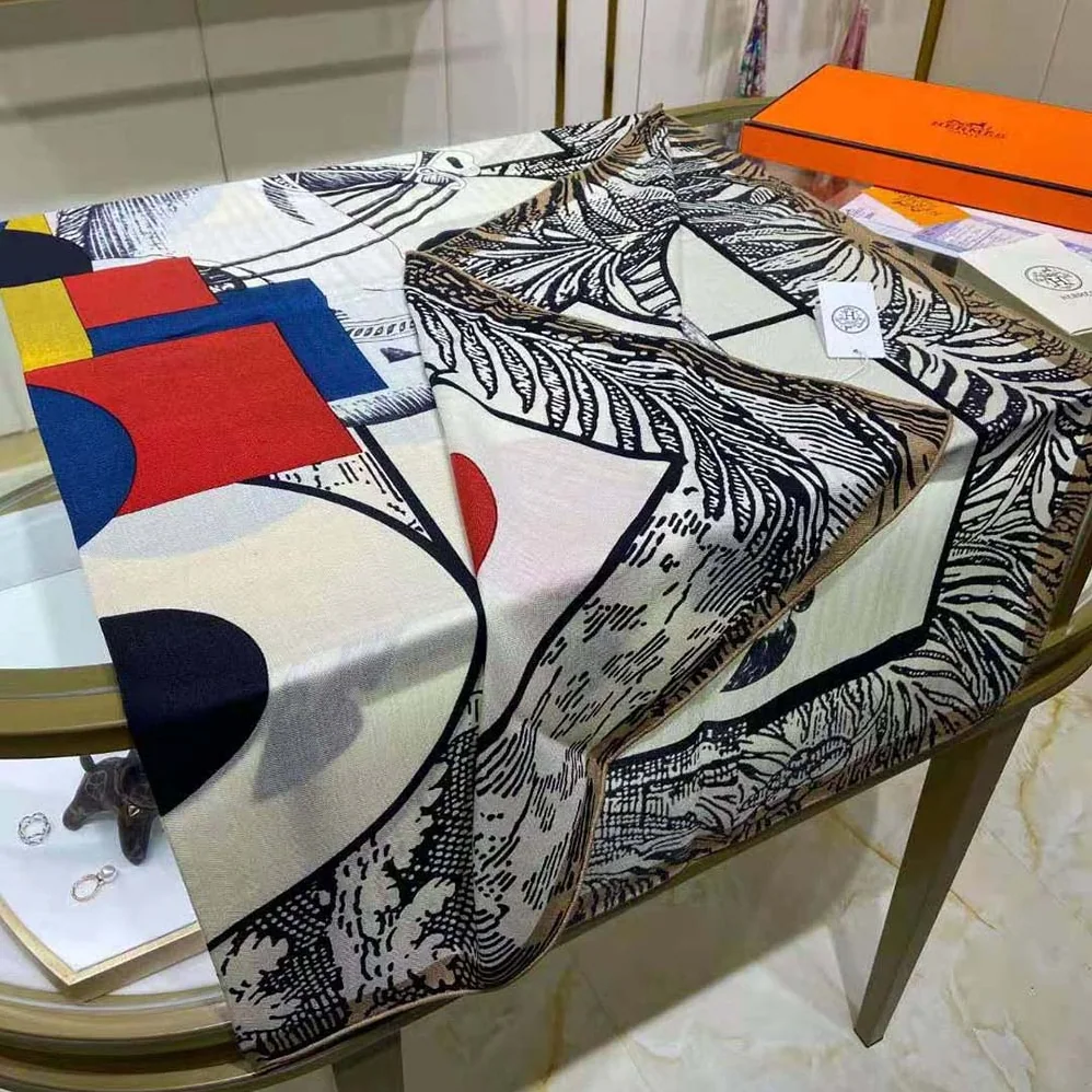 Hermes Cavalier En Formes Scarf 90 for Women in White Hermes Cavalier En Formes Scarf 90 for Women in White