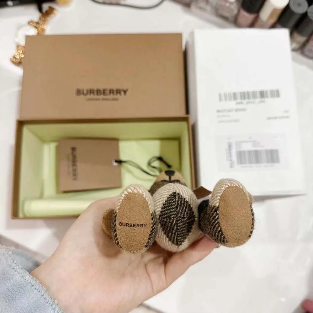 Burberry Thomas Bear Charm with Bow Tie for Unisex Burberry Thomas Bear Charm with Bow Tie for Unisex