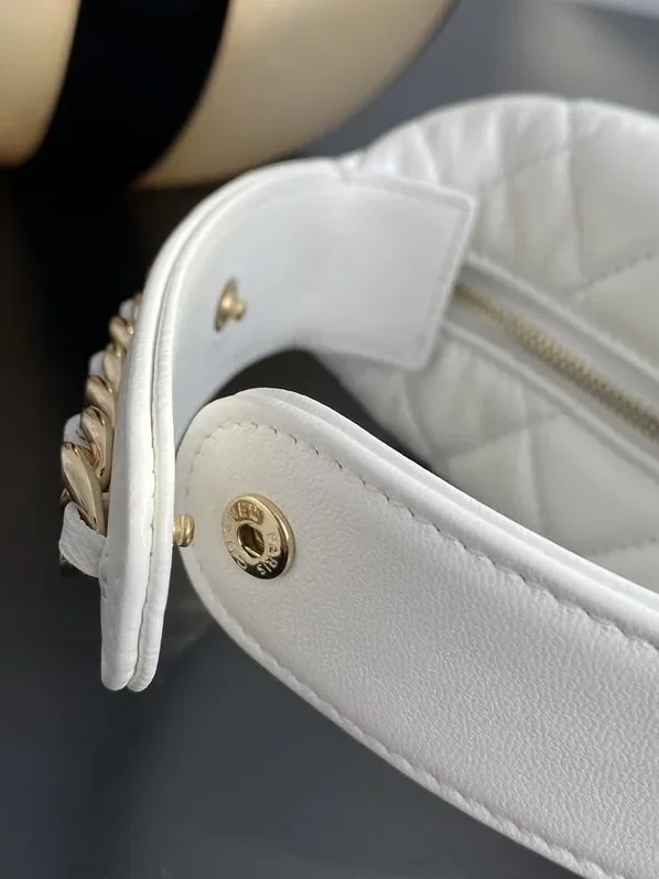 Pouch White / Pouch White /