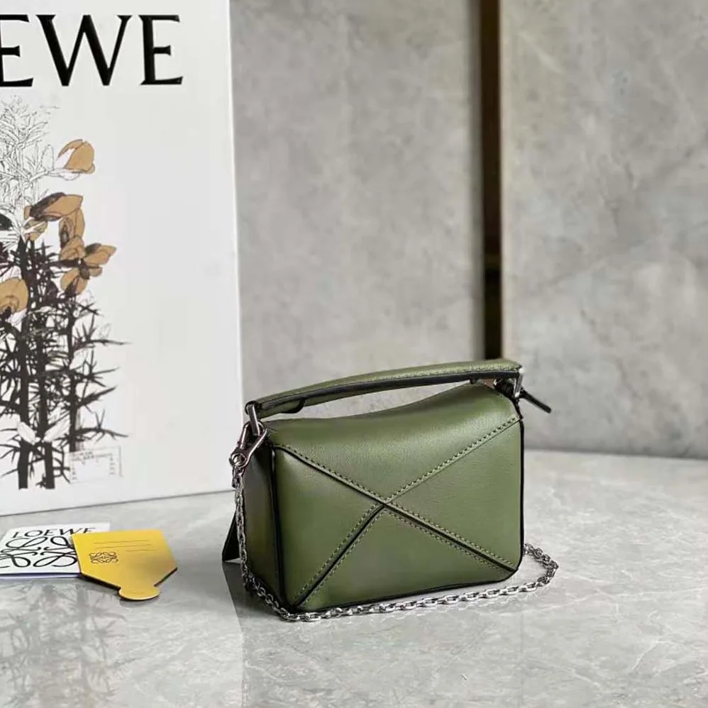Loewe Nano Puzzle Bag in Classic Calfskin for Women in Green