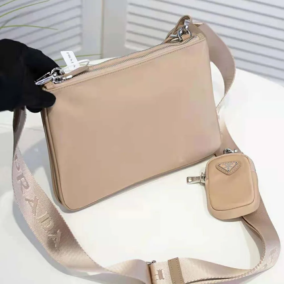Prada Nylon Re-Edition 2000 Shoulder Bag for Women in Pink