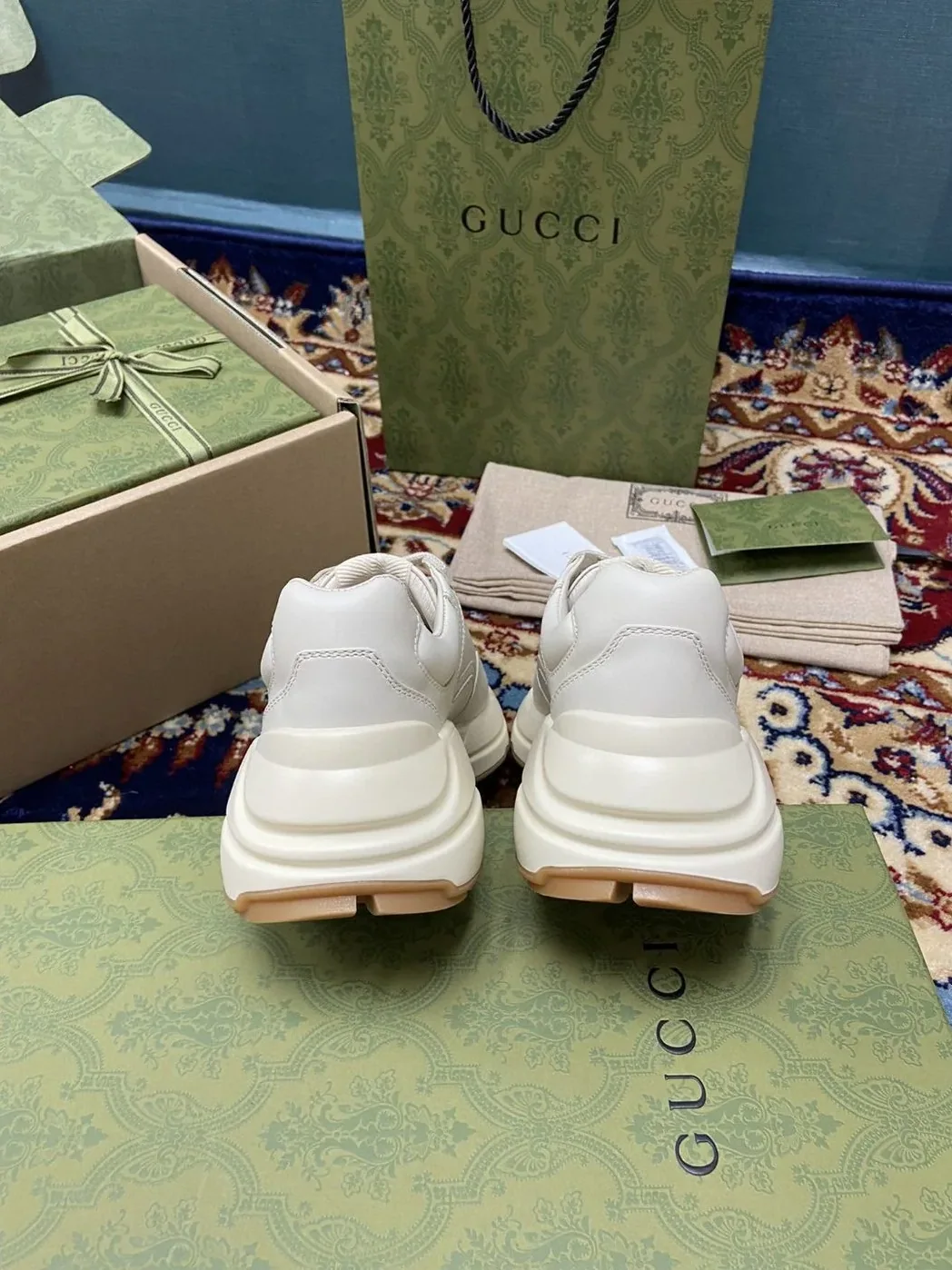 Gucci Rhyton Sneakers With 25 White Ivory for Men Gucci Rhyton Sneakers With 25 White Ivory for Men
