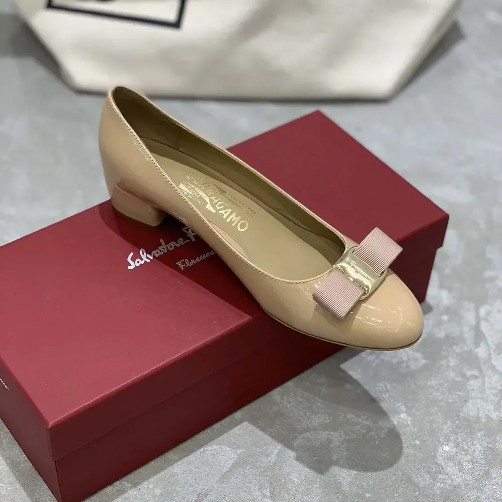 Salvatore Ferragamo Vara Pump 3cm Heel for Women in Sandy Salvatore Ferragamo Vara Pump 3cm Heel for Women in Sandy