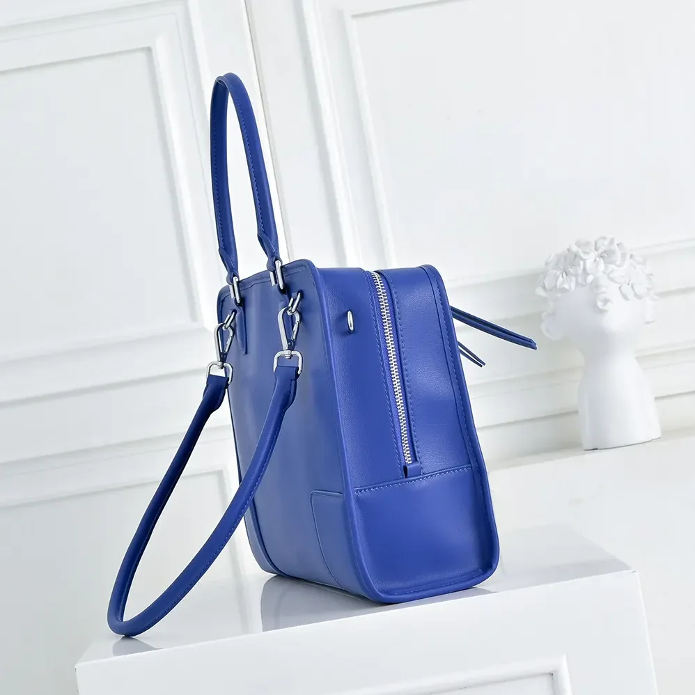 Loewe Large Amazona 180 Bag in Soft Calfskin for Women in Blue Loewe Large Amazona 180 Bag in Soft Calfskin for Women in Blue