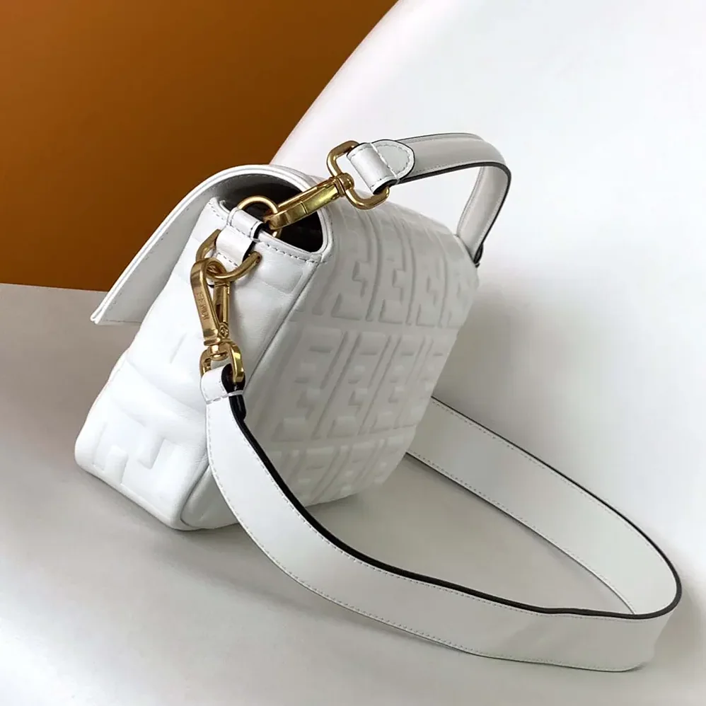 Fendi Medium Baguette White Leather Bag for Women