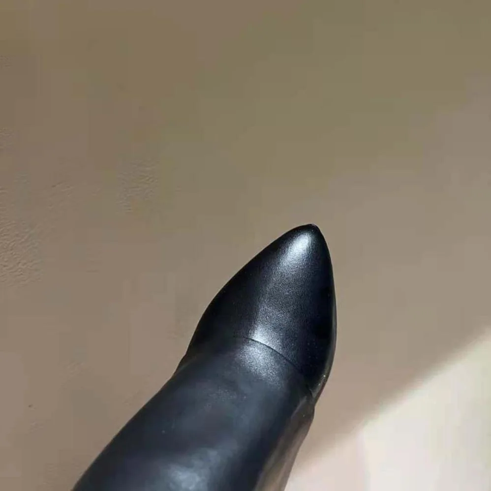 Givenchy Shark Lock Ankle Boots in Leather for Women in Black