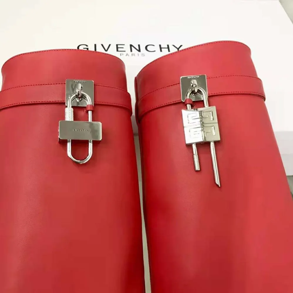 Givenchy Also Available in Wide Fit Shark Lock Boots in Leather for Women in Red Givenchy Also Available in Wide Fit Shark Lock Boots in Leather for Women in Red