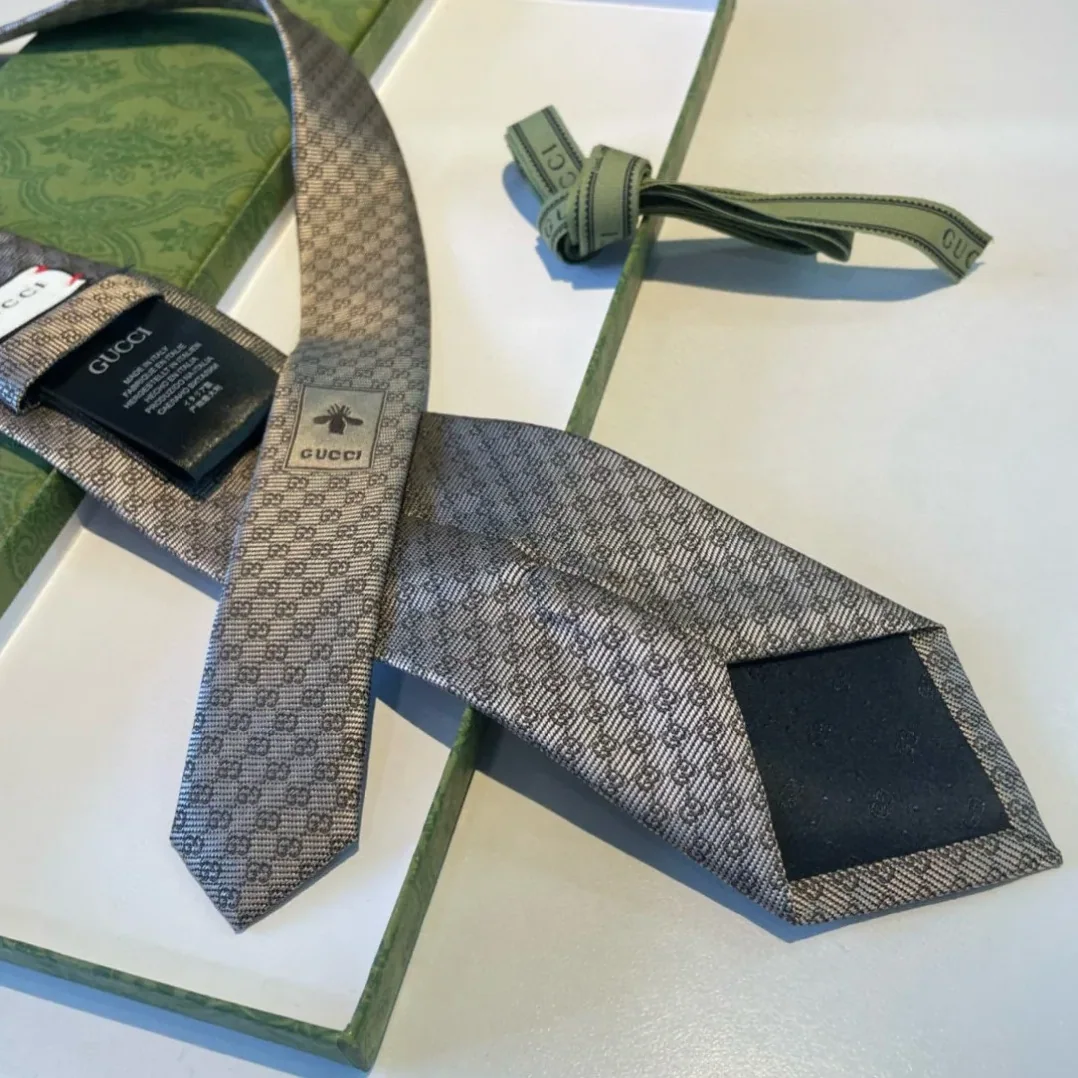 Gucci Monogram Interlocking G Jacquard Tie Light Grey Gucci Monogram Interlocking G Jacquard Tie Light Grey