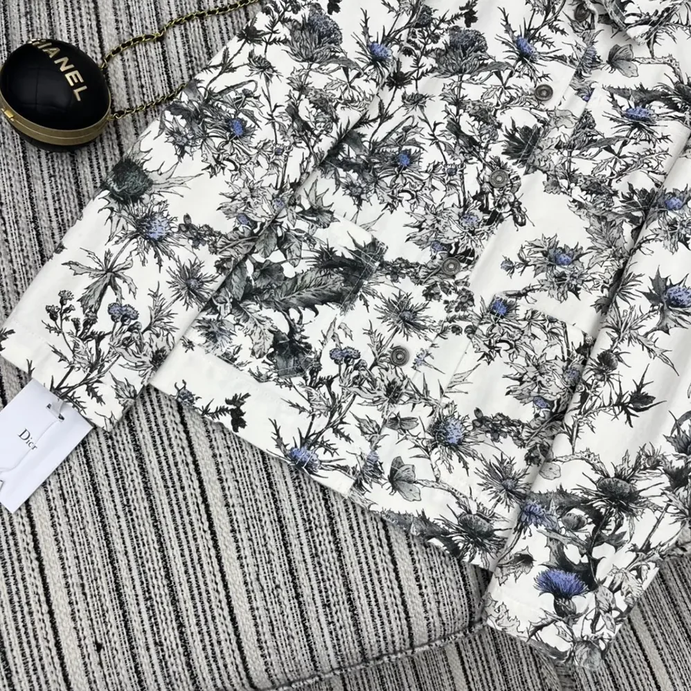 Dior Caro Jacket White Cotton Denim with Blue Dior Chardons Motif for Women Dior Caro Jacket White Cotton Denim with Blue Dior Chardons Motif for Women