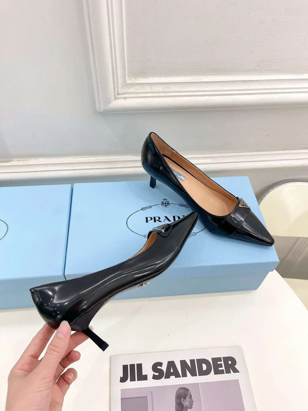 Prada Soft Pointed Heel Pumps Black Prada Soft Pointed Heel Pumps Black