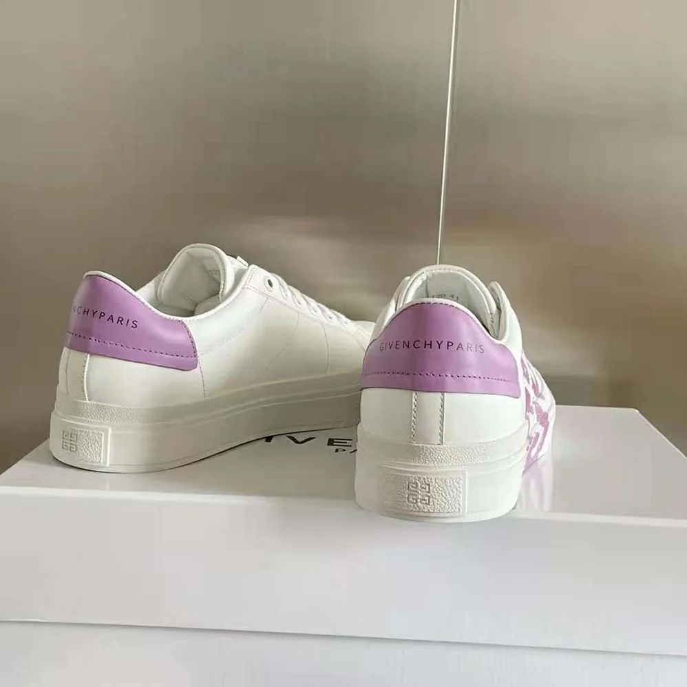 Givenchy Sneakers City Sport in 4G Printed Leather for Unisex in Purple Givenchy Sneakers City Sport in 4G Printed Leather for Unisex in Purple
