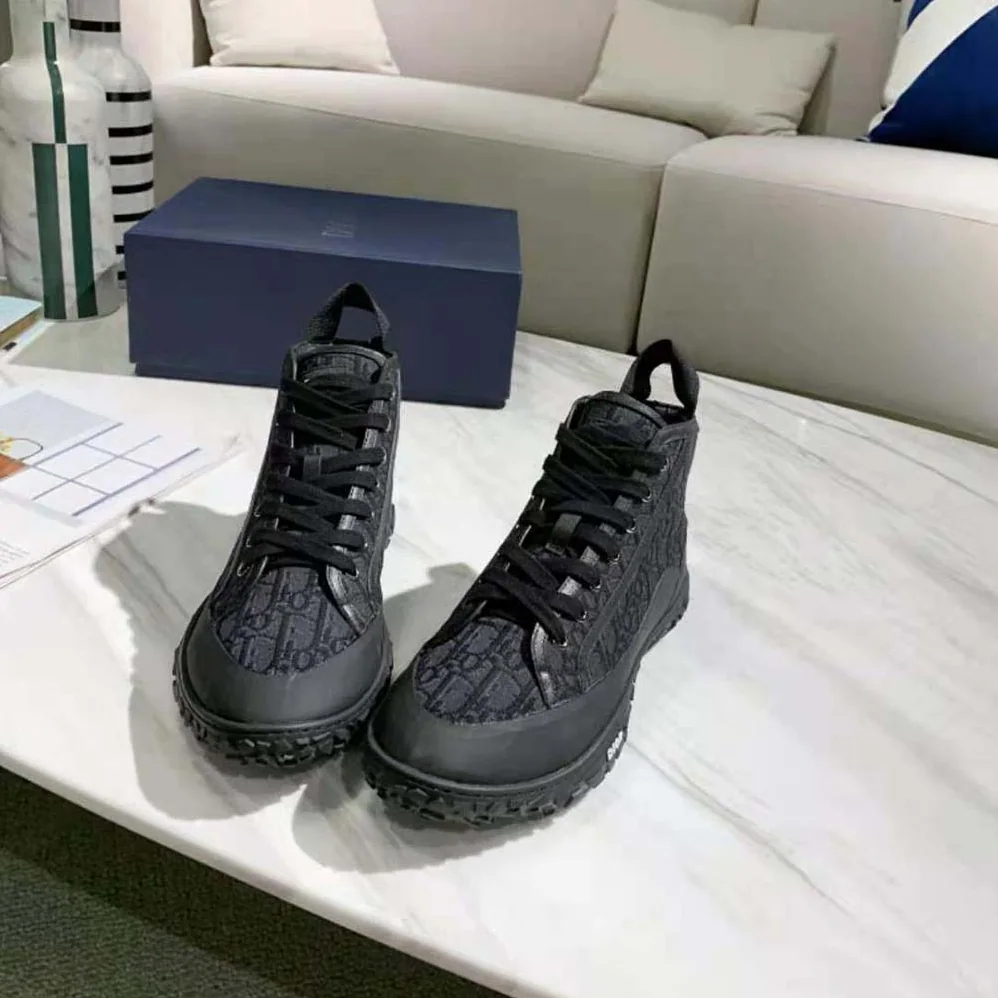 Dior B28 High-top Sneaker Black Dior Oblique Jacquard and Rubber for Unisex Dior B28 High-top Sneaker Black Dior Oblique Jacquard and Rubber for Unisex