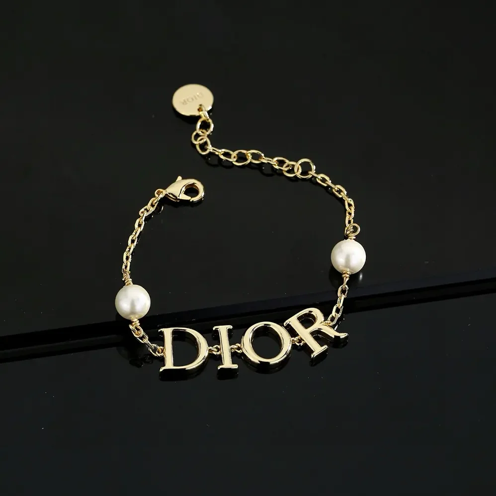 Dior Dio(r)evolution Bracelet Gold-Finish Metal and White Resin Pearls for Women Dior Dio(r)evolution Bracelet Gold-Finish Metal and White Resin Pearls for Women