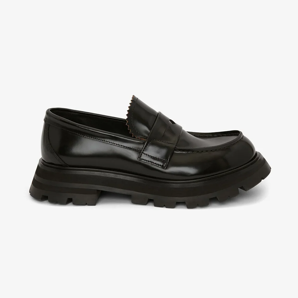 Alexander Mcqueen Wander Loafer for Women in BLack Alexander Mcqueen Wander Loafer for Women in BLack