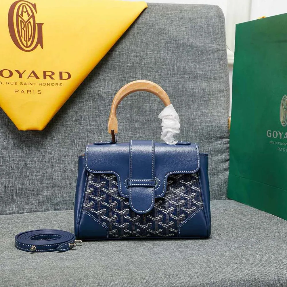Goyard Sac Saïgon Souple Mini in Toile Goyardine & Chevroches Calfskin for Women in Navy Goyard Sac Saïgon Souple Mini in Toile Goyardine & Chevroches Calfskin for Women in Navy