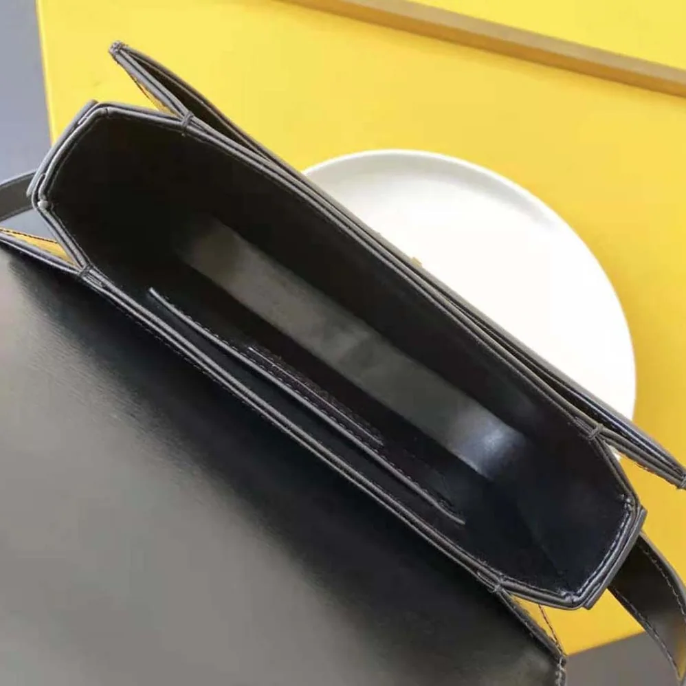 Saint Laurent YSL Solferino Amall Aatchel in Box Saint Laurent Leather for Women Saint Laurent YSL Solferino Amall Aatchel in Box Saint Laurent Leather for Women