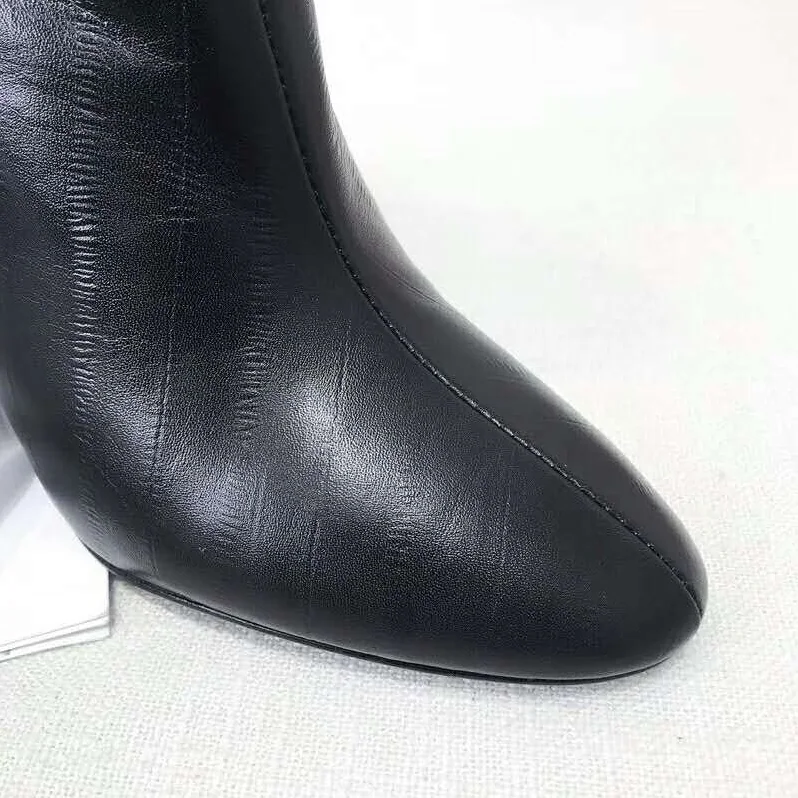 Saint Laurent YSL Shoes Joplin Buckle Bootie in Eel 10.5cm Heel for Women in Black Saint Laurent YSL Shoes Joplin Buckle Bootie in Eel 10.5cm Heel for Women in Black
