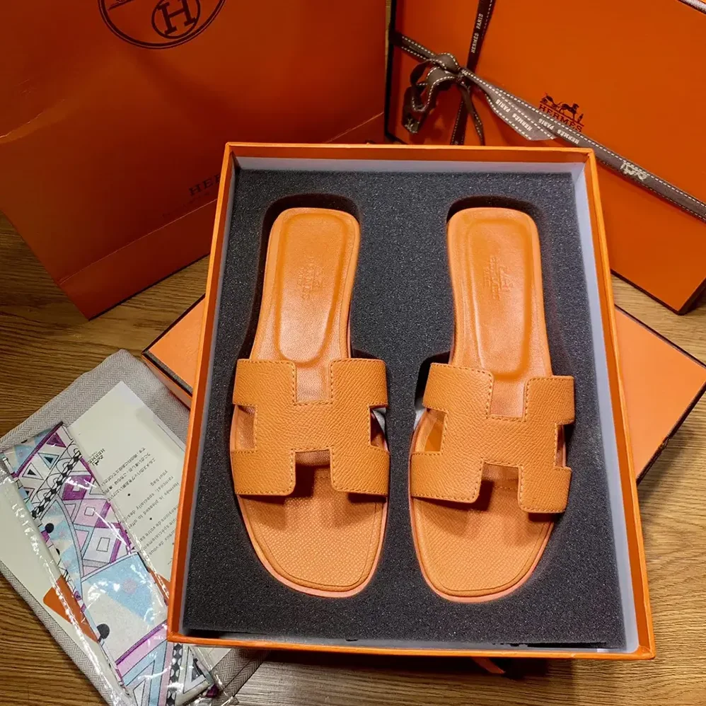 Hermes Oran Sandal-Orange H202272Z for Women Hermes Oran Sandal-Orange H202272Z for Women