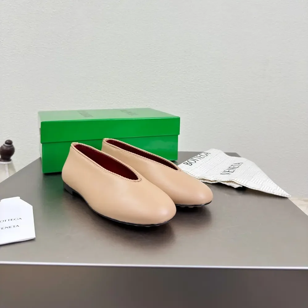 Bottega Veneta Rosa Ballerina for Women in Cipria Bottega Veneta Rosa Ballerina for Women in Cipria
