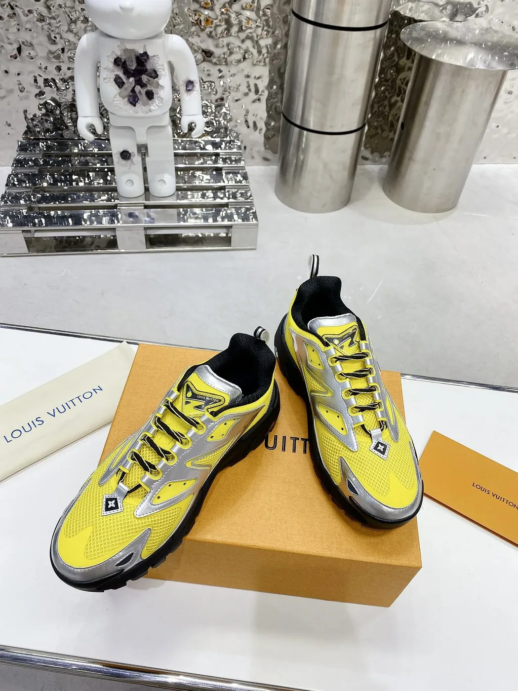 Louis Vuitton LV Runner Tatic Sneaker Yellow for Men Louis Vuitton LV Runner Tatic Sneaker Yellow for Men