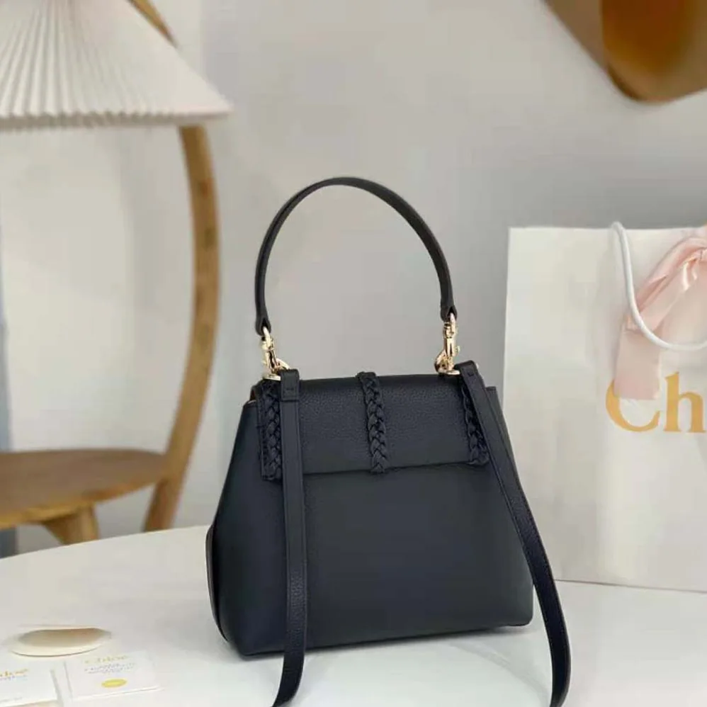 Chloe Penelope Small Soft Shoulder Bag for Women in Black Chloe Penelope Small Soft Shoulder Bag for Women in Black
