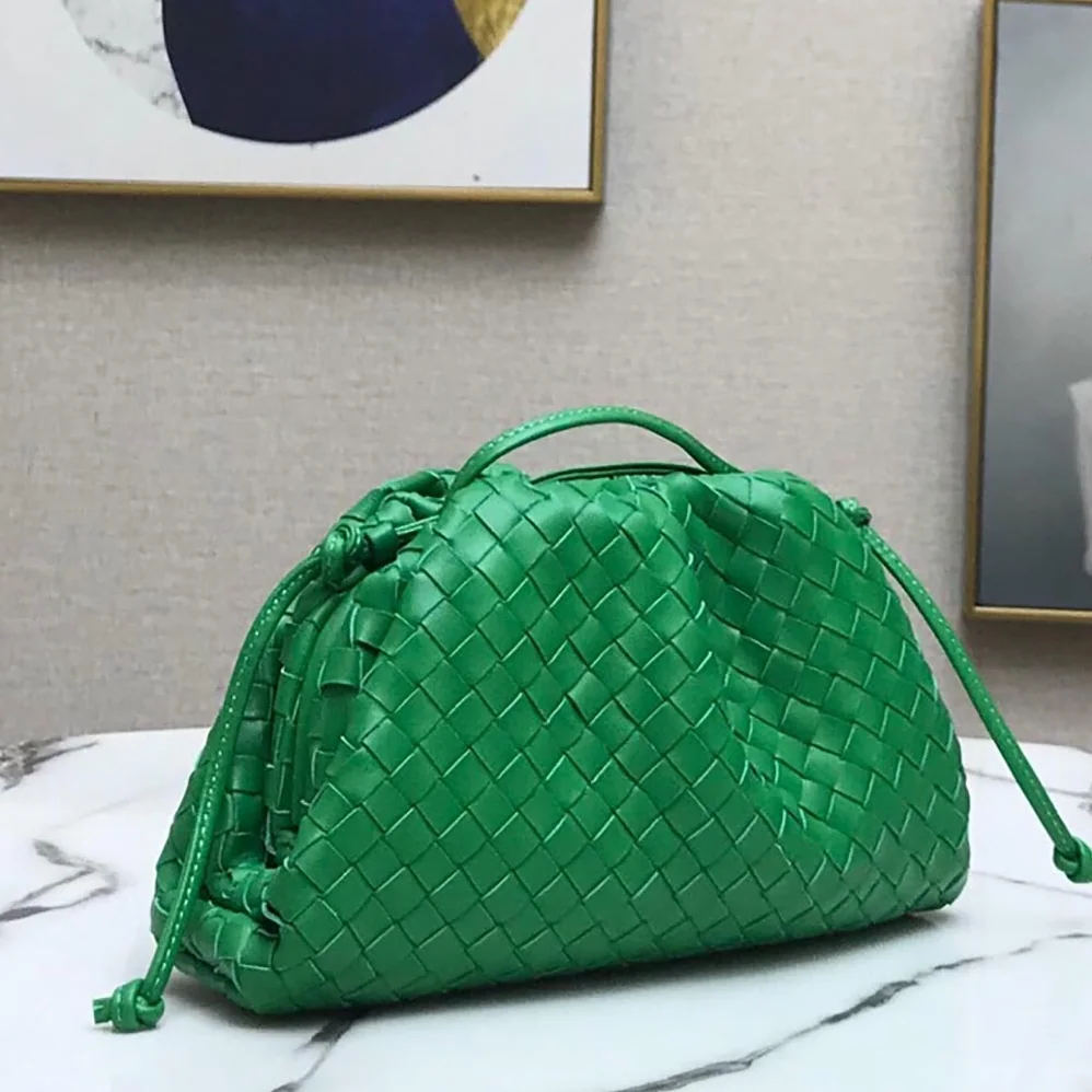 Bottega Veneta Teen Pouch Teen Intrecciato Leather Clutch for Women Bottega Veneta Teen Pouch Teen Intrecciato Leather Clutch for Women