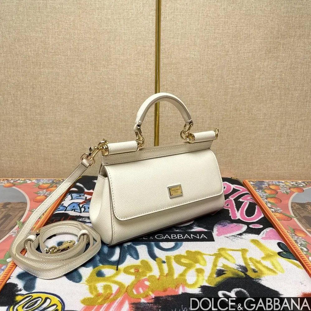 Dolce Gabbana D&G Small Sicily Handbag for Women in White Dolce Gabbana D&G Small Sicily Handbag for Women in White