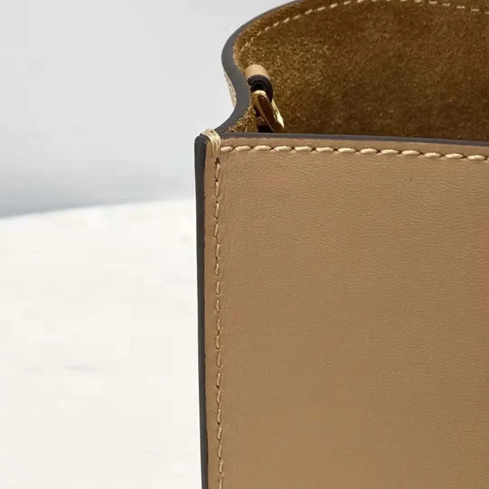 Fendi Way Small Made of Camellia-Colored Leather Bag for Women in Brown Fendi Way Small Made of Camellia-Colored Leather Bag for Women in Brown