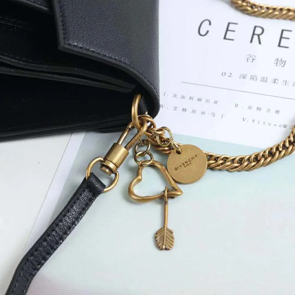 Givenchy Two-Toned Medium GV3 Bag Leather and Suede for Women in Black Givenchy Two-Toned Medium GV3 Bag Leather and Suede for Women in Black
