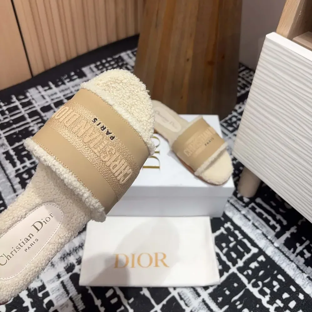 Dior Dway Slide Beige Calfskin and Embroidered Cotton for Women Dior Dway Slide Beige Calfskin and Embroidered Cotton for Women