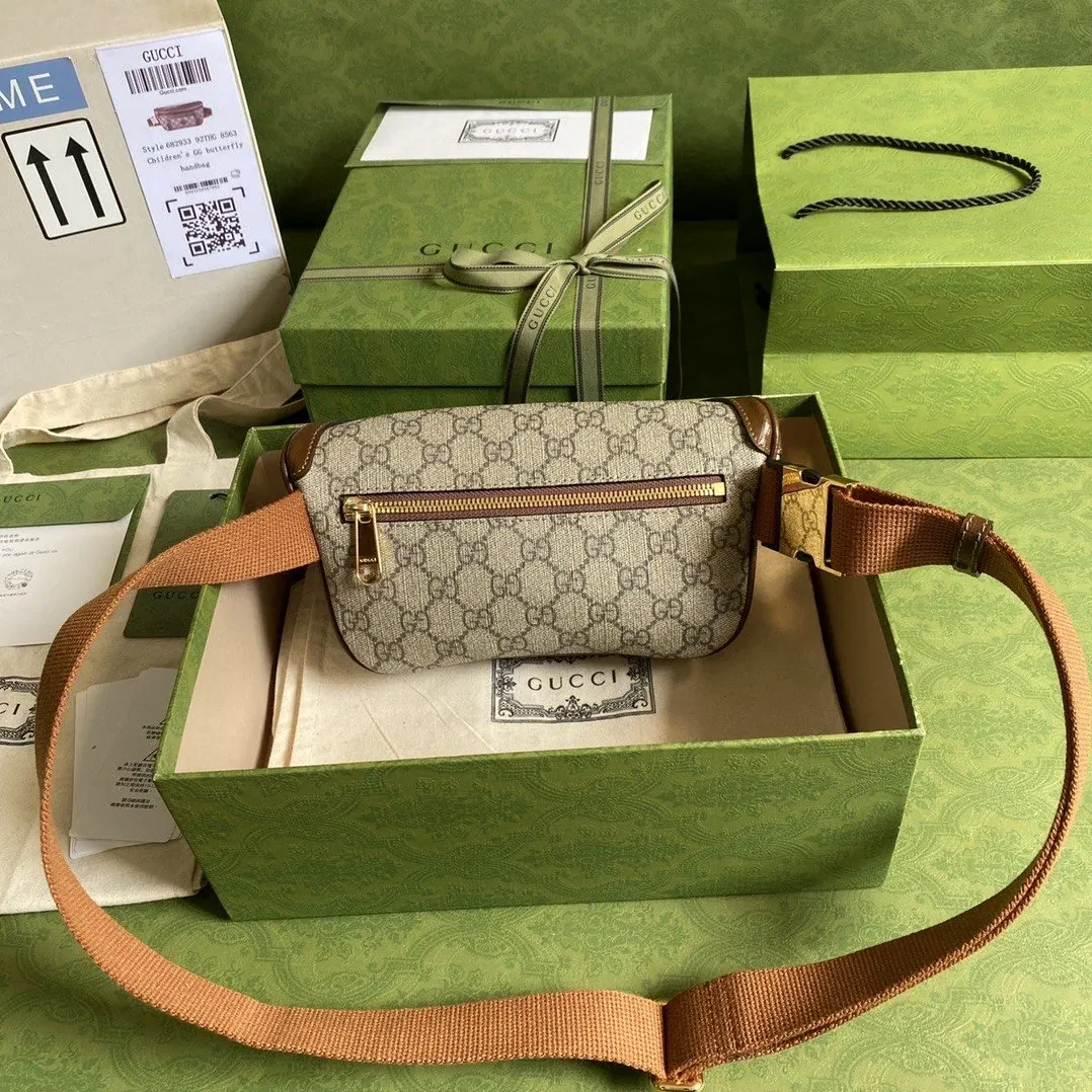 Gucci Belt Bag With Interlocking G Beige And Ebony GG Supreme Canvas /